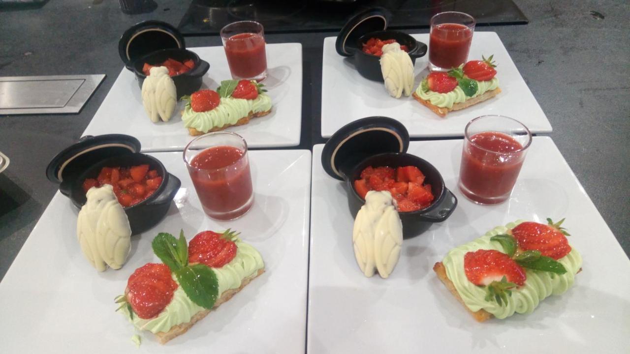 Les Figues Bed & Breakfast Caromb Luaran gambar